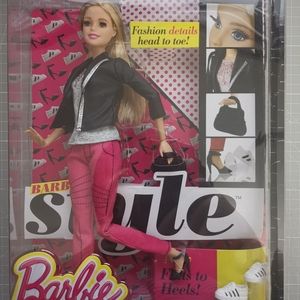 Barbie Style 100+ Poses Flats to Heels Doll Rooted Lashes BLR55